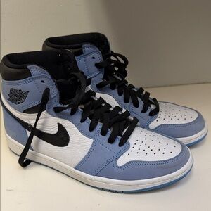Nike Women's High-Top Sneakers - Black and Blue